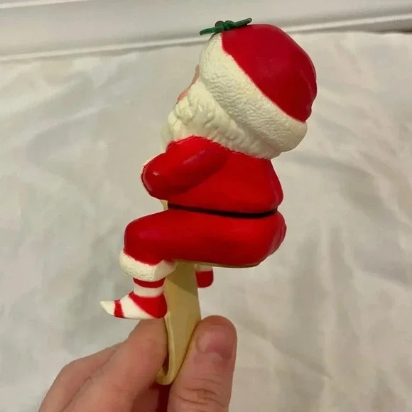 Vintage Russ Christmas Stocking Hanger Santa Claus with Striped Socks Joy - Picture 11 of 15